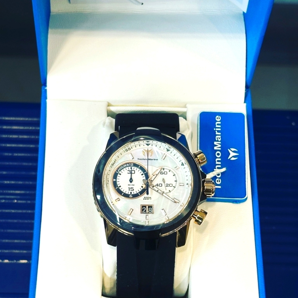 Men's watch